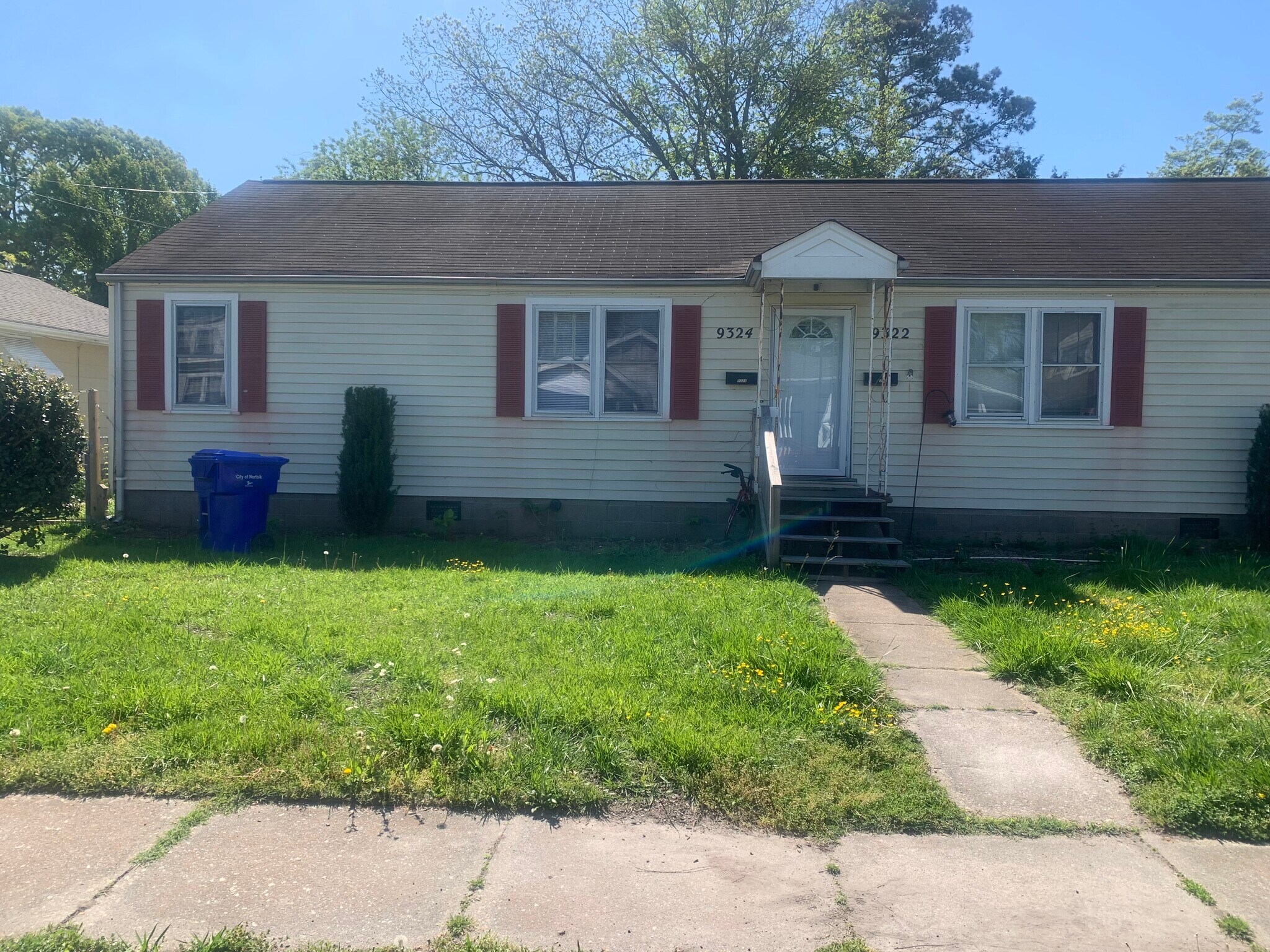 Building Photo - 9324 Phillip Ave