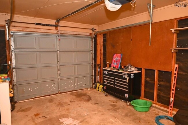 Building Photo - 2814 McGaha Ave