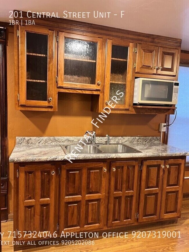 Building Photo - 201 Central St