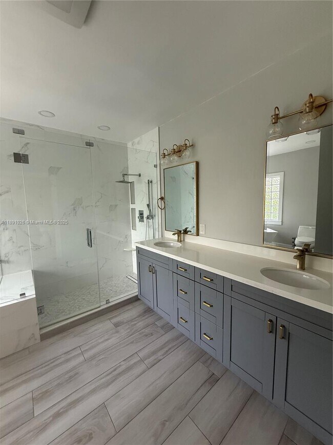 Building Photo - 17610 SW 80th Ct