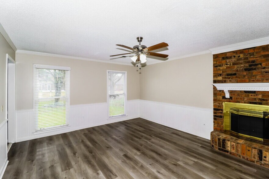 Building Photo - 4055 Delgate Cove
