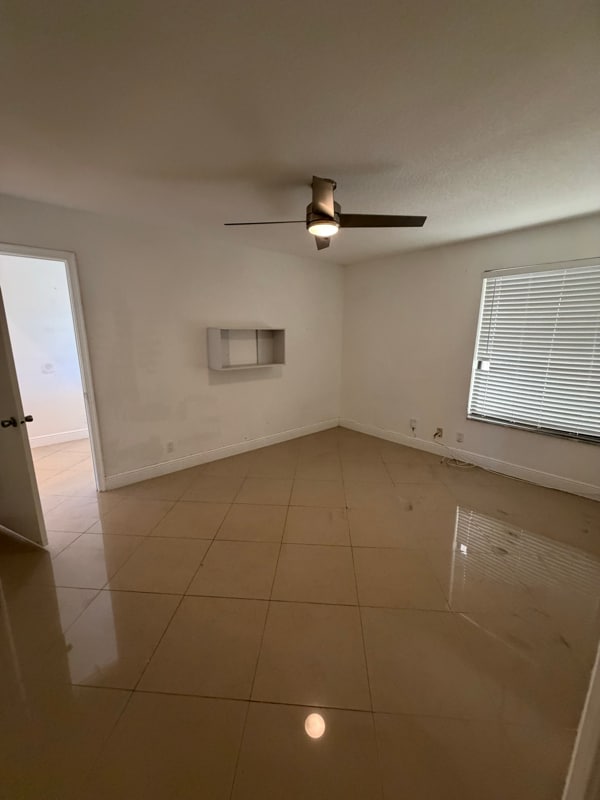 Building Photo - 19336 Carolina Cir