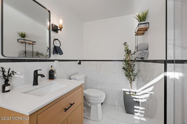 Building Photo - 173 McKinley Ct