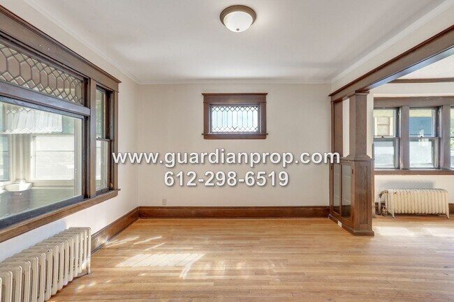 Building Photo - Large House in Hamline Midway Available October 1st, Original Woodwork, Updated Kitchen & Baths, ...