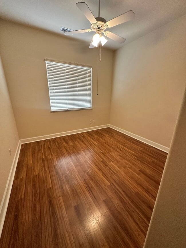 Building Photo - Toscana Charming Home in Gated 55+ Community