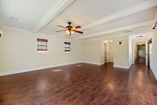 Building Photo - Stunning Riverside Home for Rent- Solar, E...