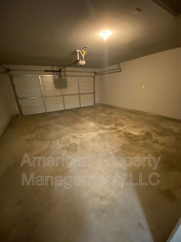 Building Photo - 5312 Charleston Dr