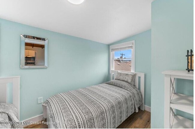 Building Photo - 171 Beach Front