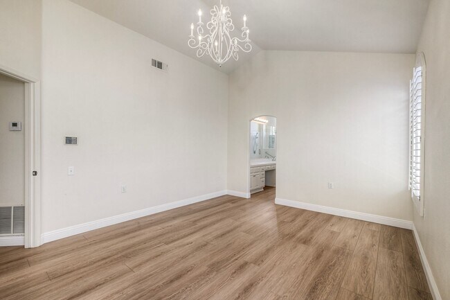 Building Photo - 2338 Cartegena Way
