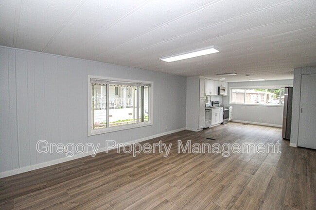 Building Photo - 19505 129th Ave NE