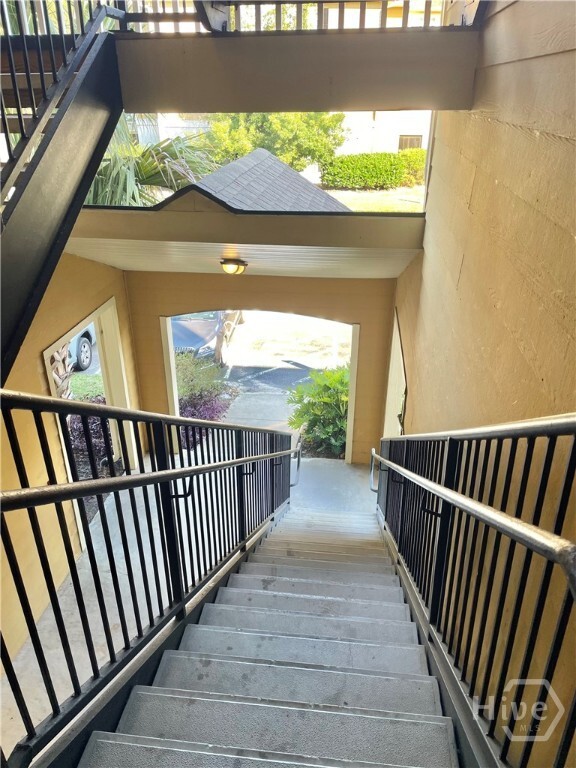 Building Photo - 3206 Walden Park Dr
