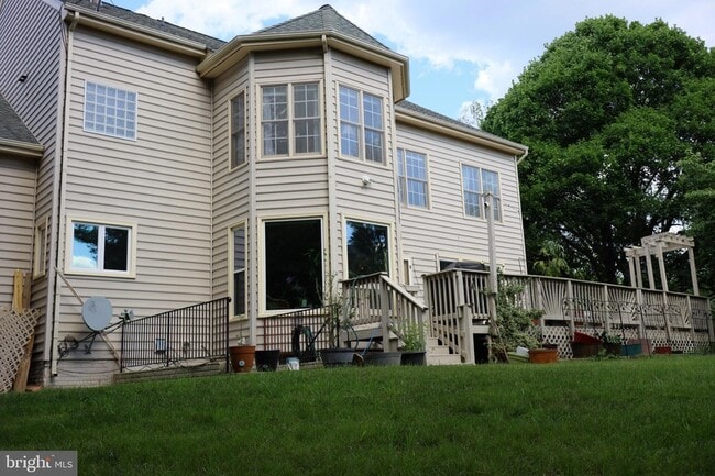 Building Photo - 2650 Cockerill Farm Ln