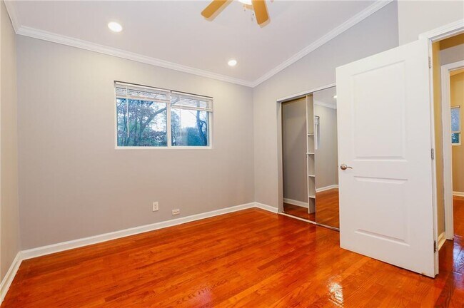 Building Photo - 1277 Goodwin Rd NE