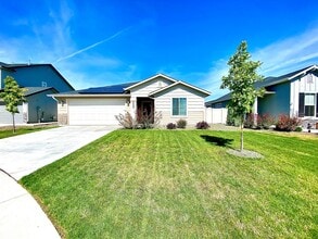 Building Photo - 3 Bedroom 2 Bath  PET FRIENDLY home in SW ...