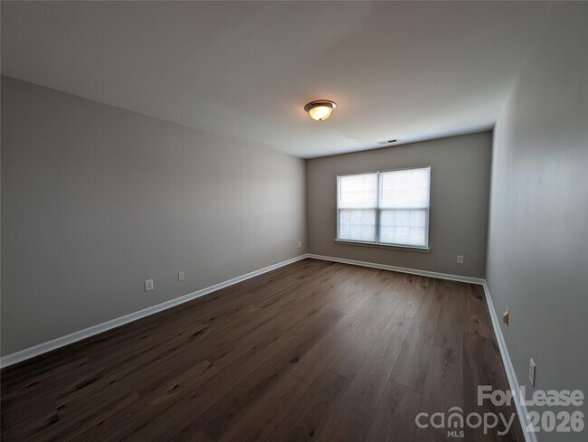 Building Photo - 11307 Breezehill Ln