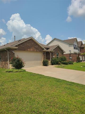 Building Photo - 3102 Flowering Springs Dr