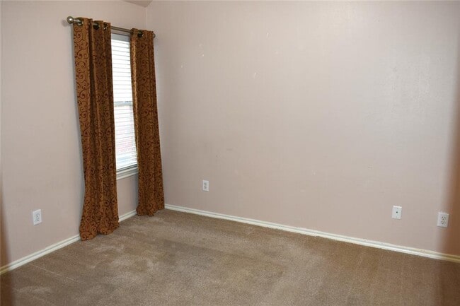 Building Photo - 18314 Manorcliff Ln