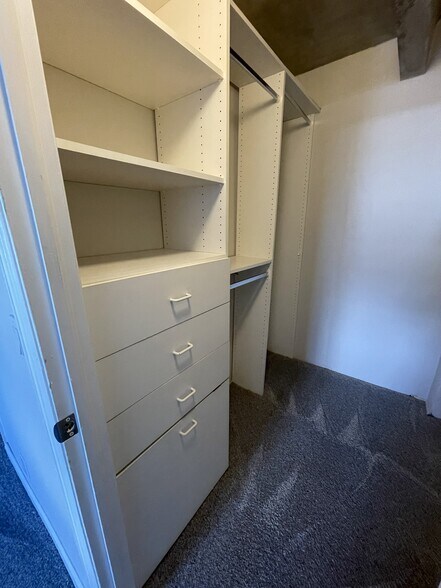 Building Photo - 1265 Race St