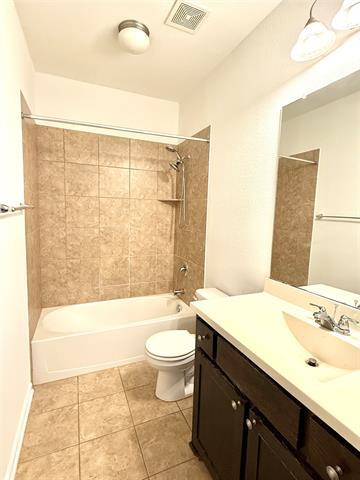 Building Photo - 5737 Yorkshire Road