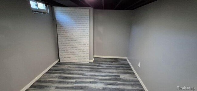 Building Photo - 6253 Cramlane Dr