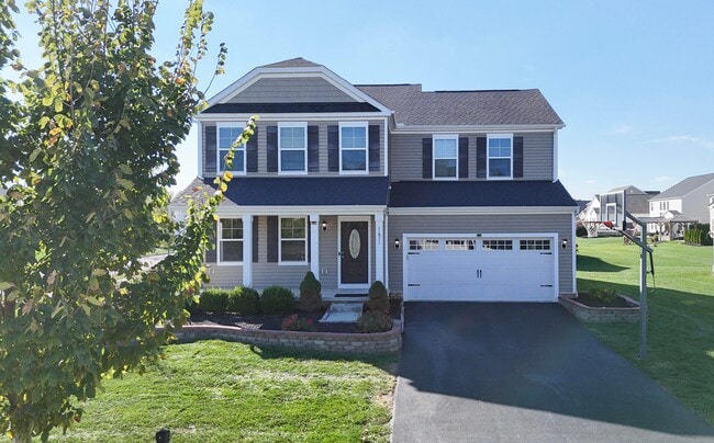 Building Photo - 11921 Warbler Wy