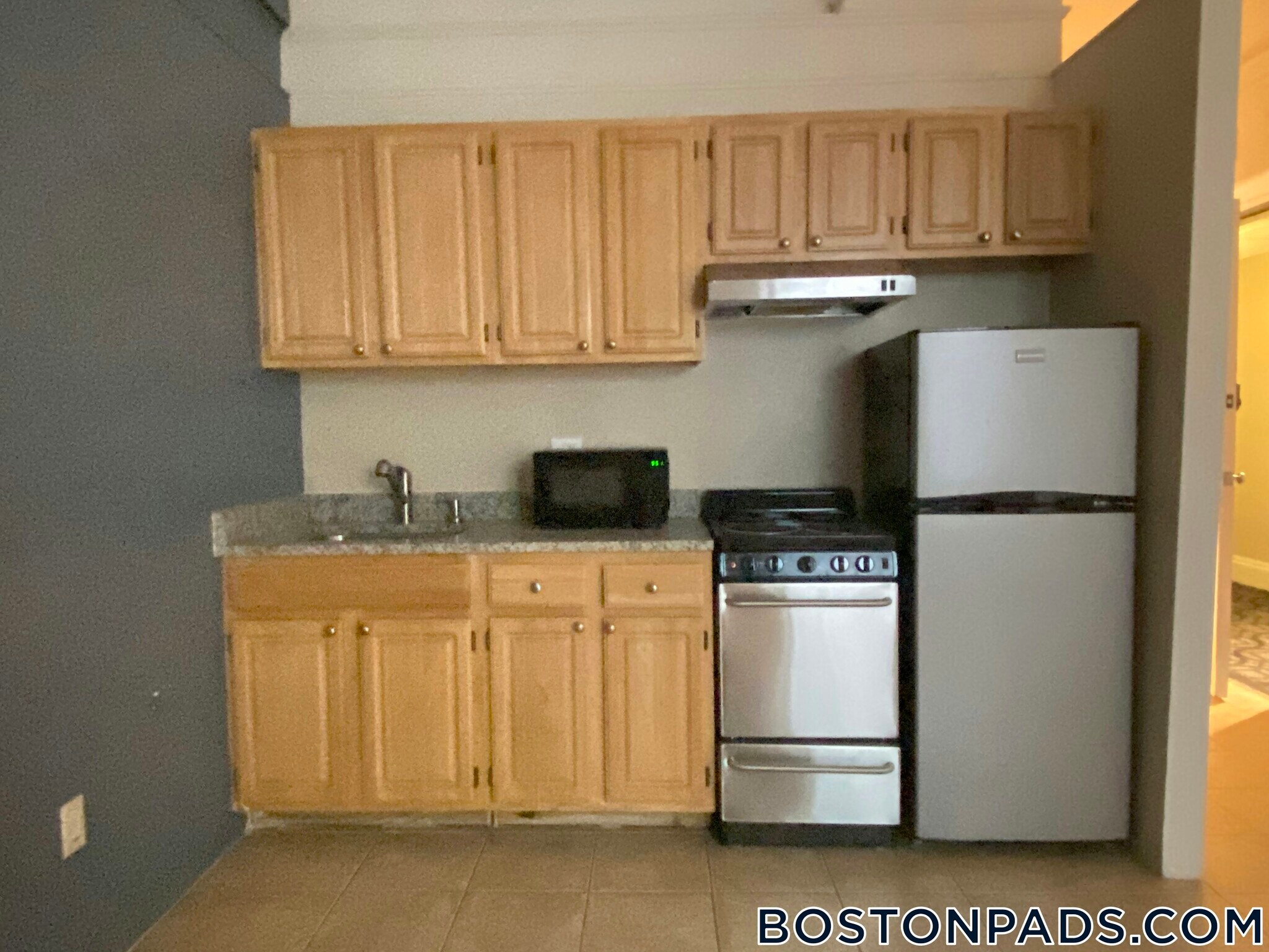 Building Photo - 62 Boylston St