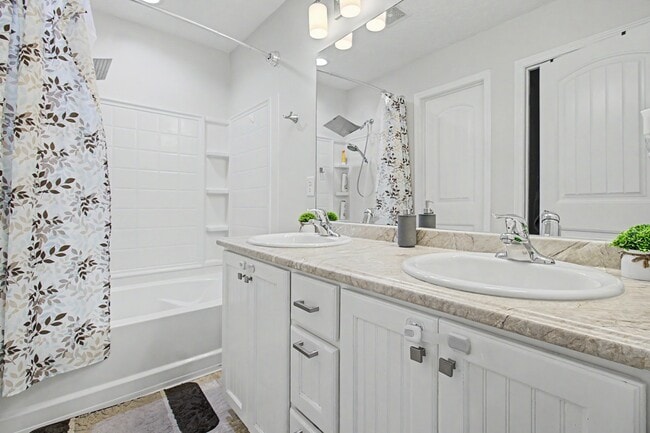 Building Photo - 1223 Cypress Fall Cir