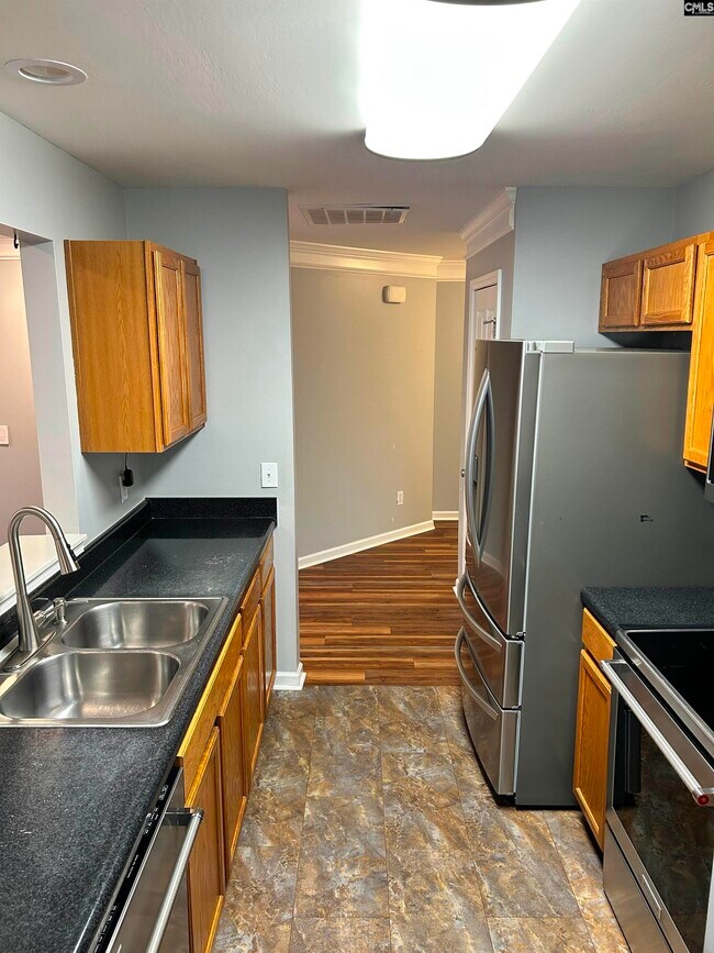 Building Photo - 168 Regency Dr