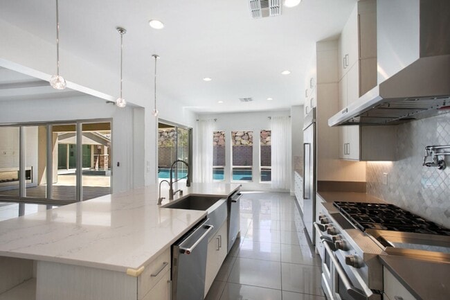 Building Photo - Single Story Pool Home In Reverence Guard Gated Community