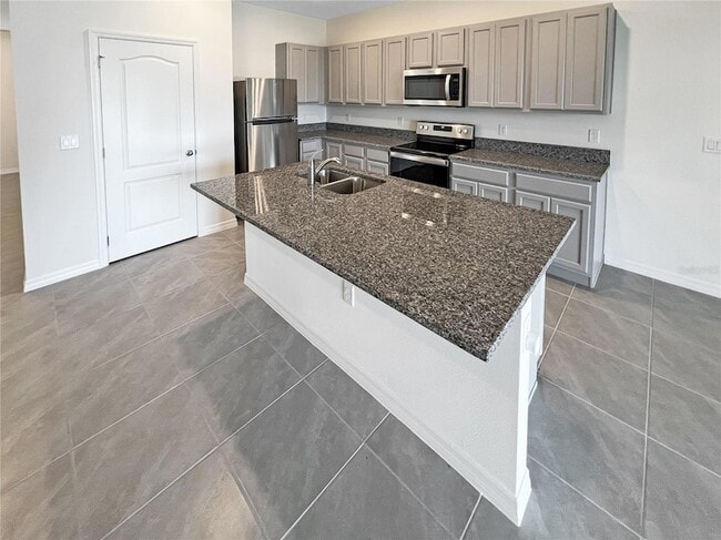 Building Photo - 1264 Draintree St