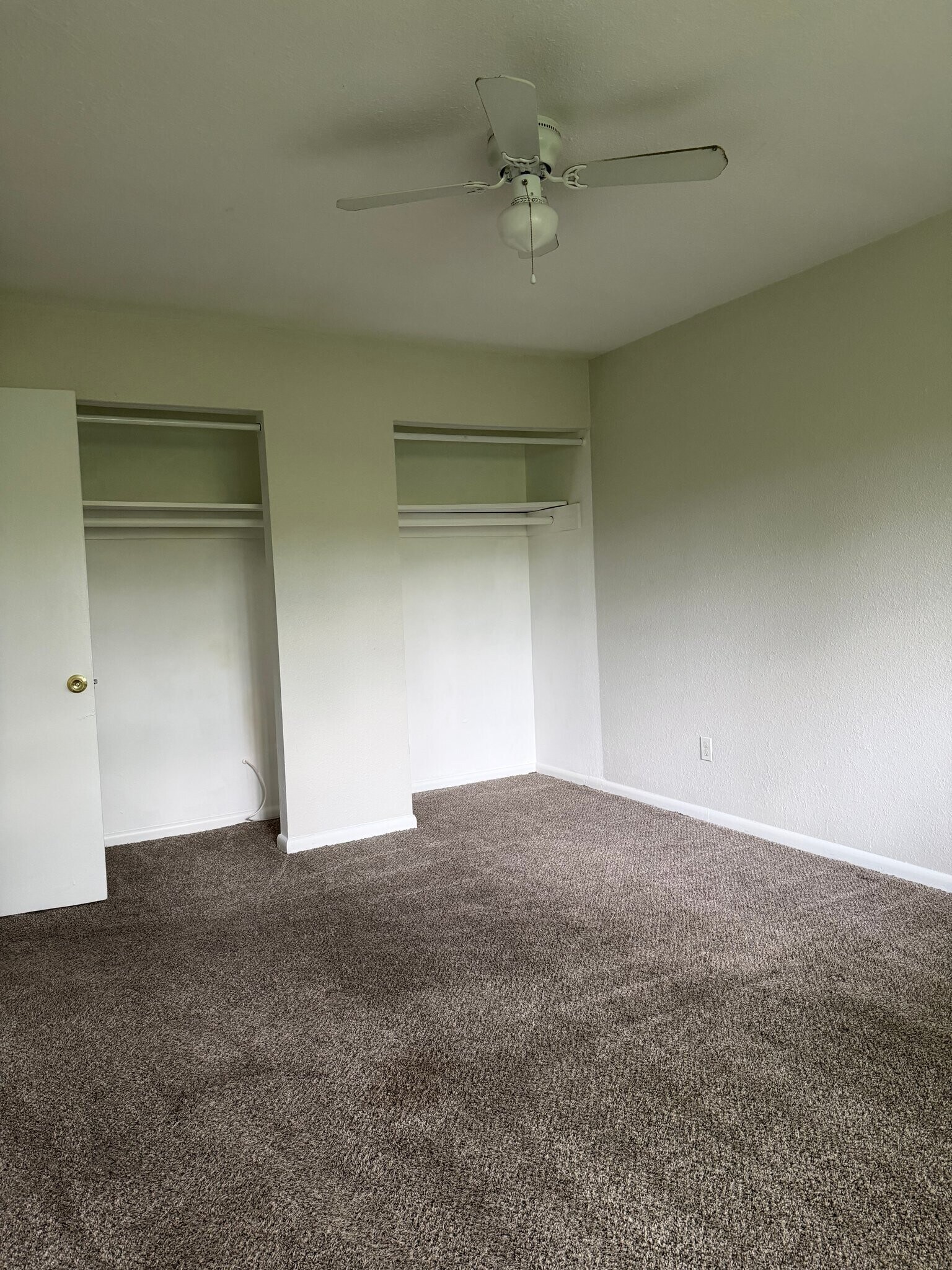 Building Photo - 2412 Azalea Garden Rd