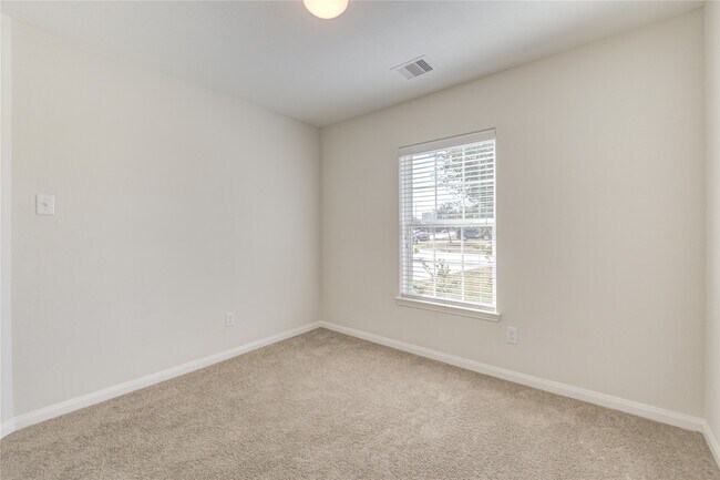 Building Photo - 8839 Hazel Rose Sky Dr