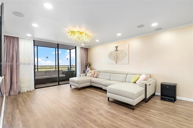 Building Photo - 600 Three Islands Boulevard