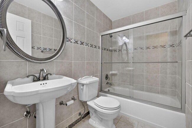 Building Photo - 184 Mastic Tree Ct