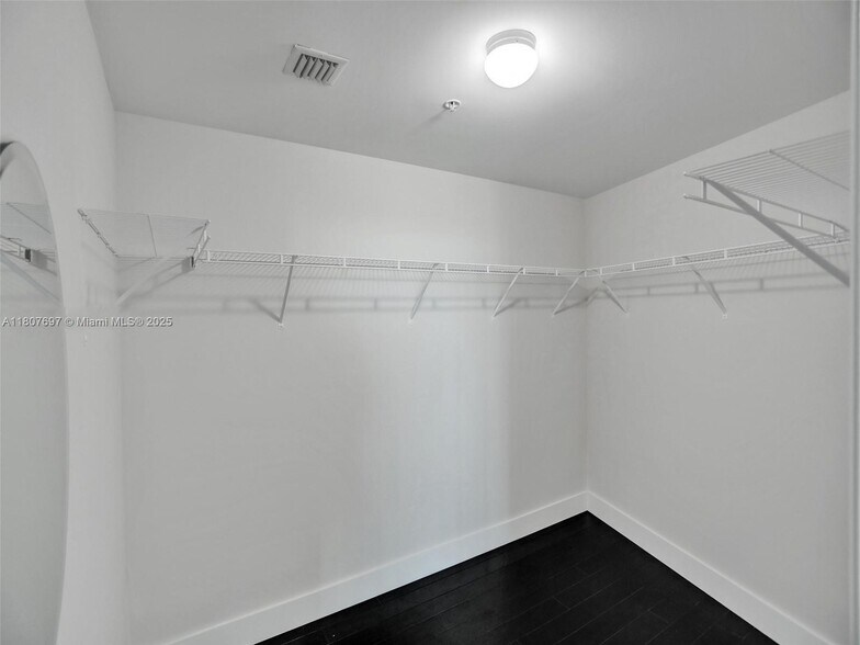 Building Photo - 244 Biscayne Blvd