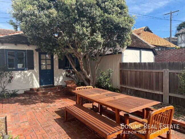 Building Photo - 3 St Malo Beach