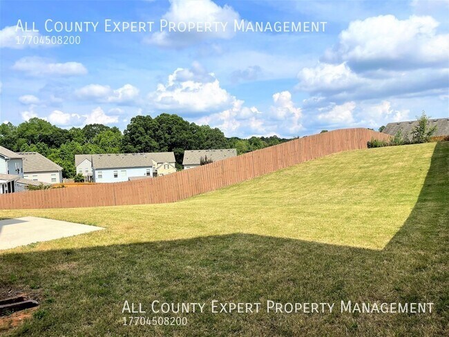 Building Photo - 4845 Frontier Dr