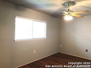 Building Photo - 11205 Champion Oak
