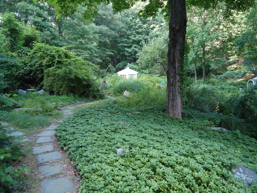 Building Photo - 89 Florida Hill Rd