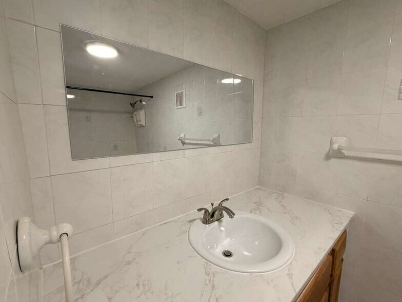 Building Photo - 4275 NW S Tamiami Canal Dr