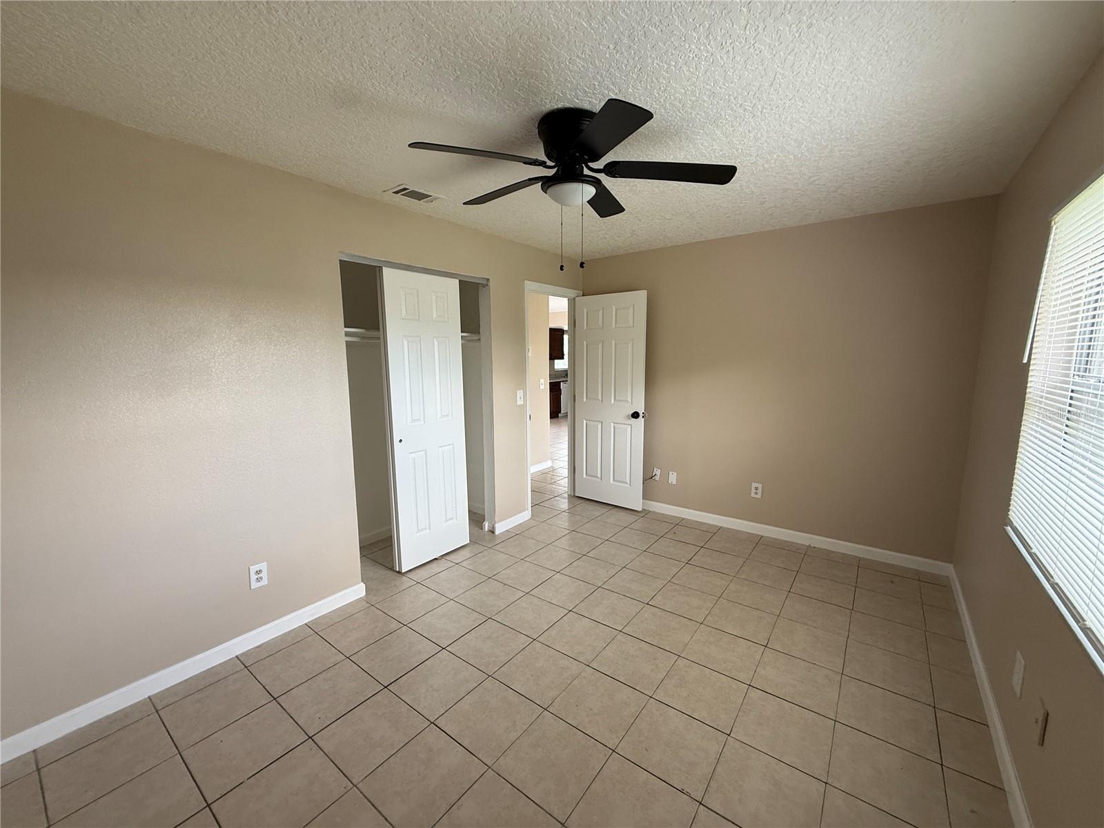 Building Photo - 133 Alderwood Dr