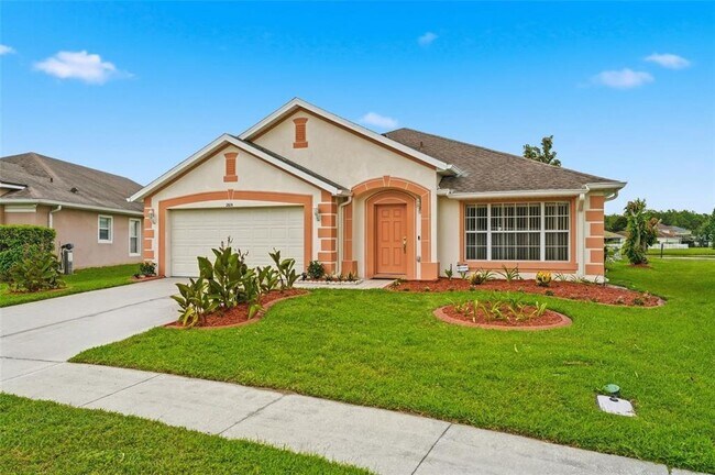 Building Photo - 2819 Maguire Dr