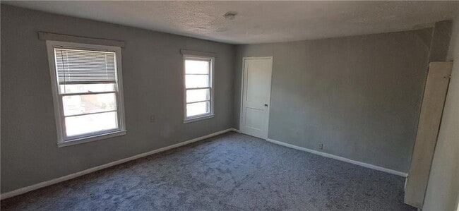 Building Photo - 1022 Ridenbaugh St