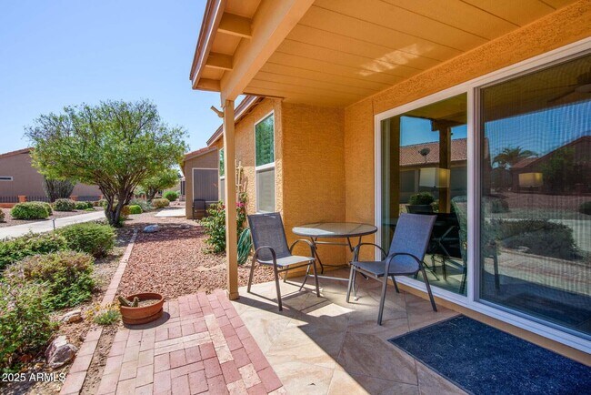 Building Photo - 6831 S Coral Gable Dr
