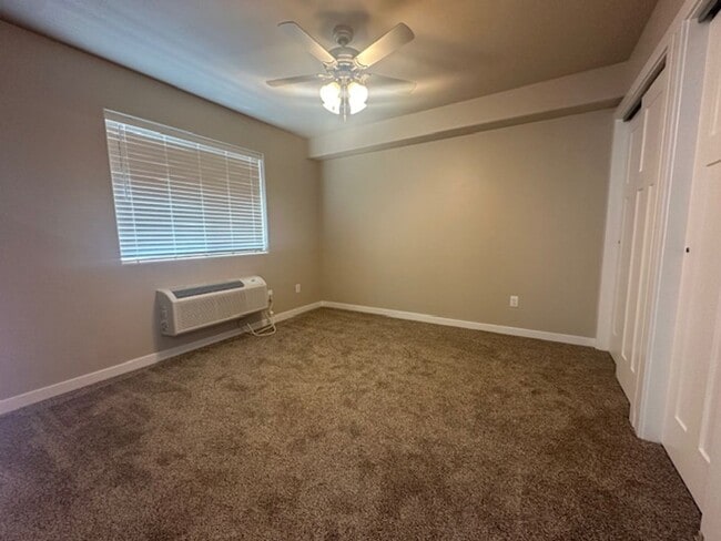 Building Photo - 1521 Aryn Ln