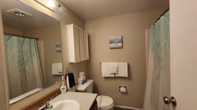 Building Photo - 835 Ocean Shores Blvd NW