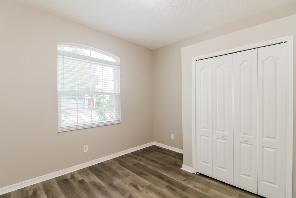 Building Photo - 10324 Goldenbrook Way