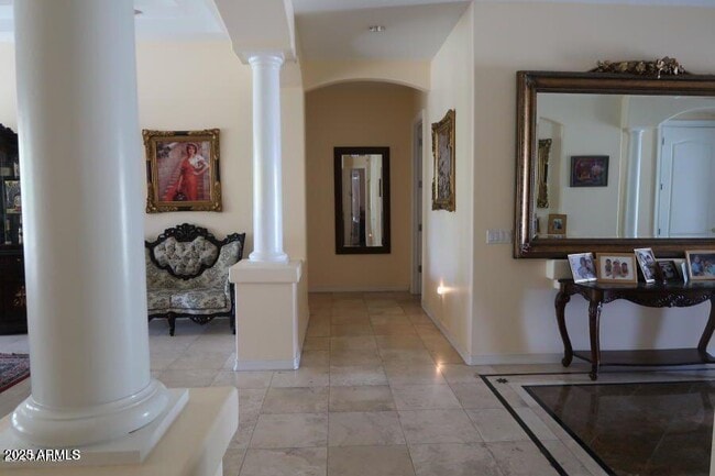 Building Photo - 6823 N 14th St