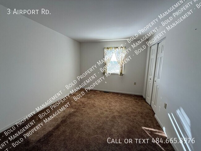 Building Photo - 3 Airport Rd