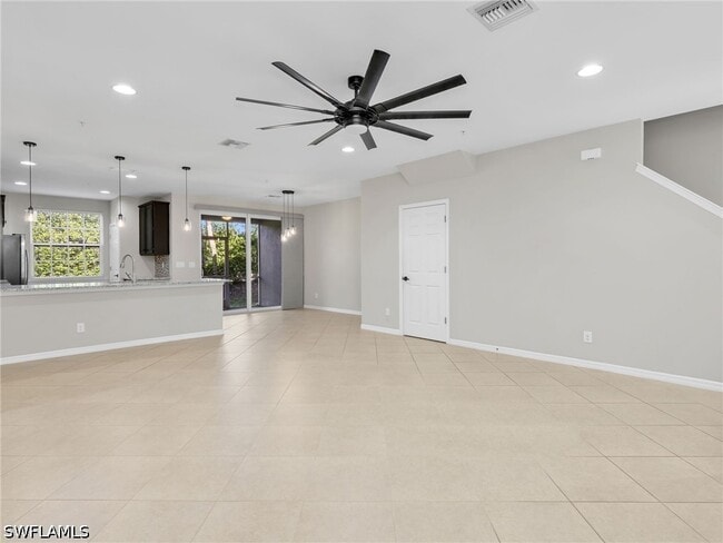 Building Photo - 8540 Violeta St